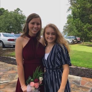 Meet your Posher, Caitlin